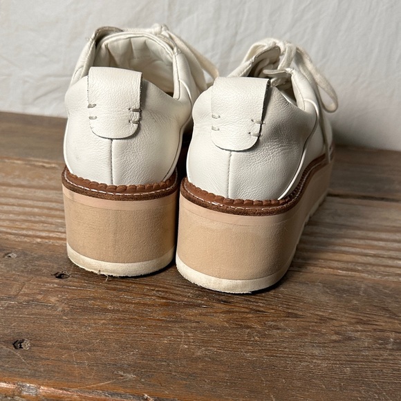 Dolce Vita Cream and Tan Platform Sneakers - Picture 4 of 5